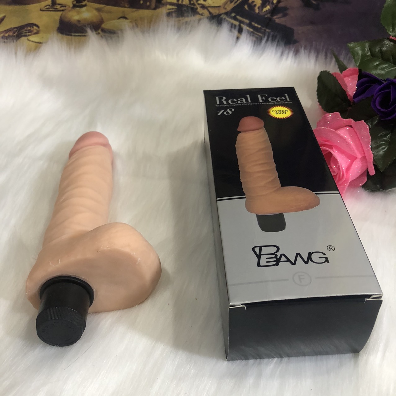 Dương Vật Giả Real Feel Rung Lắc Cho Nàng Mê Cảm Giác Mạnh